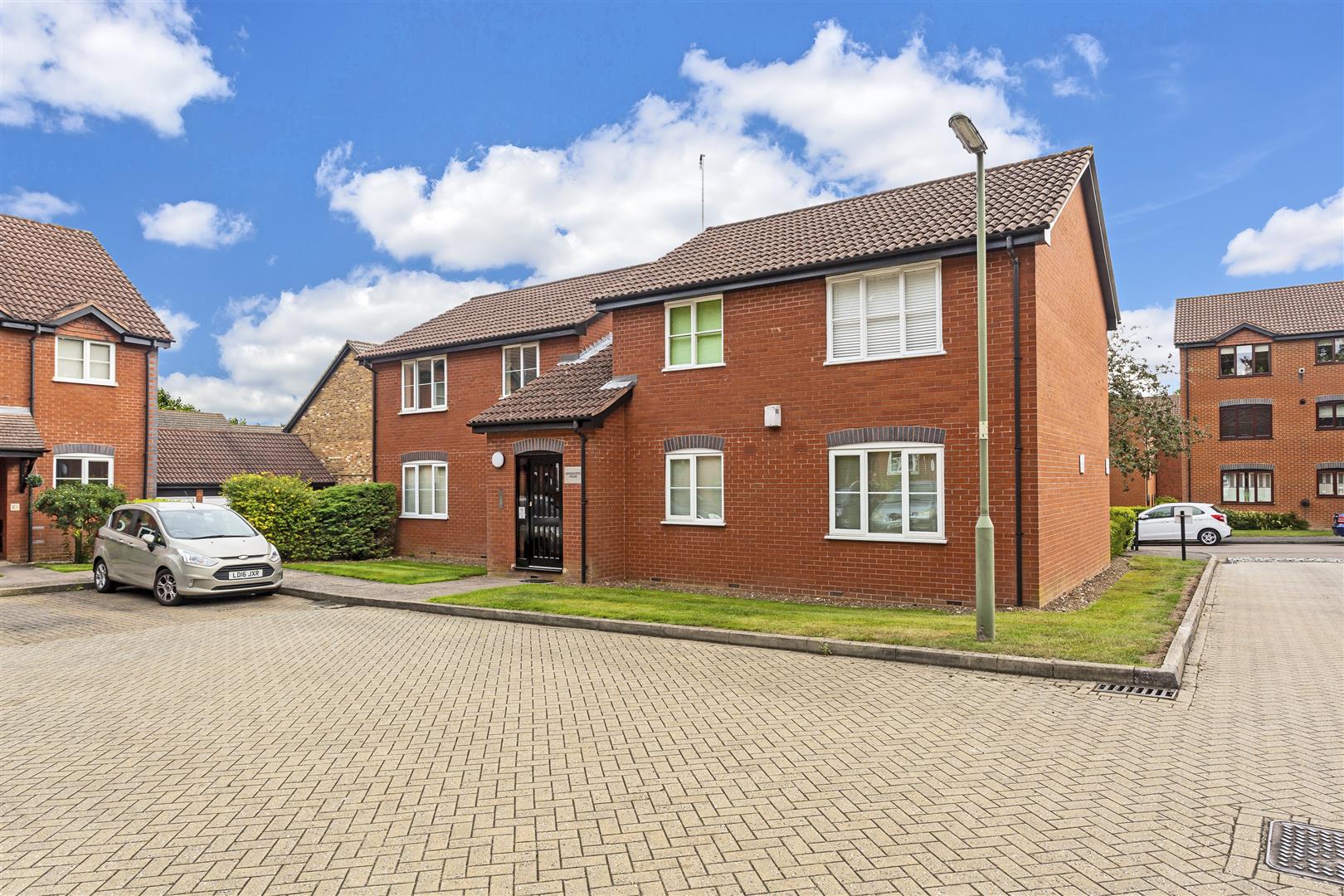 Upper Dunnymans, Banstead Williams Harlow Estate Agents Cheam