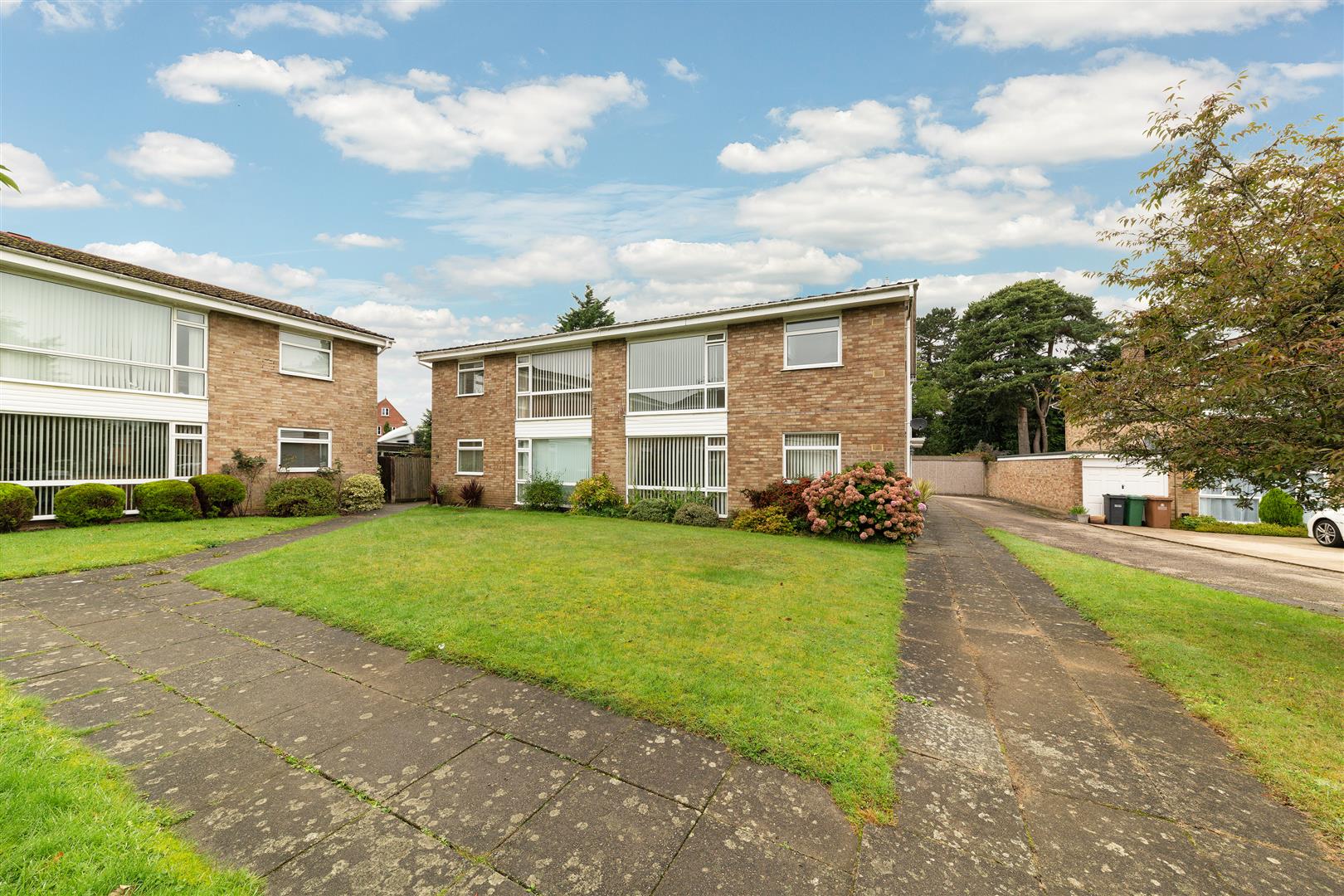 North Acre, Banstead Williams Harlow Estate Agents Cheam & Banstead